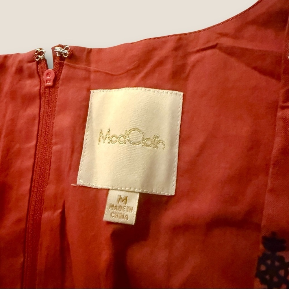 ModCloth Reindeer Christmas Cheerful Caroling Sleeveless Dress, Size M - Picture 10 of 11